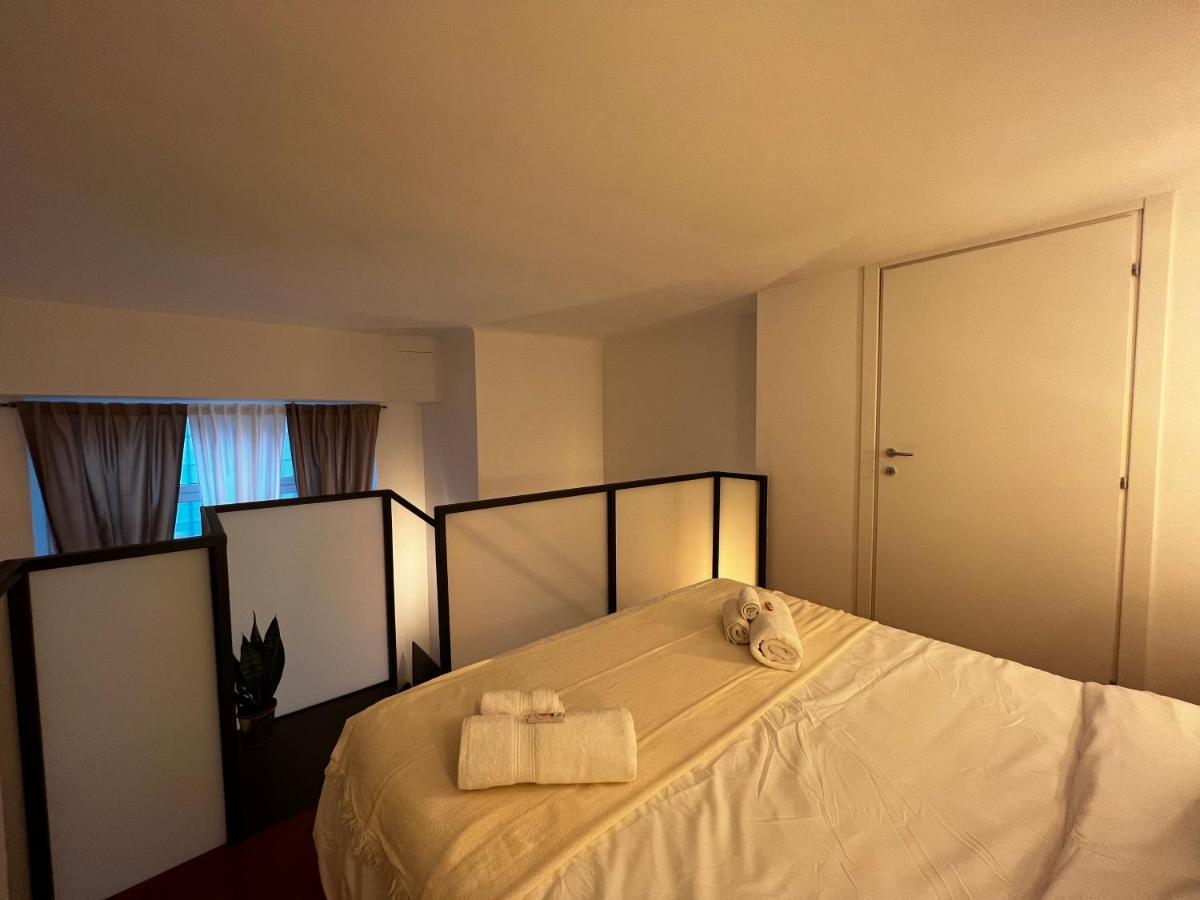 Regina Milano In Porta Romana 2 - Sky Tv, Wifi E Breakfast Box Apartment Exterior foto