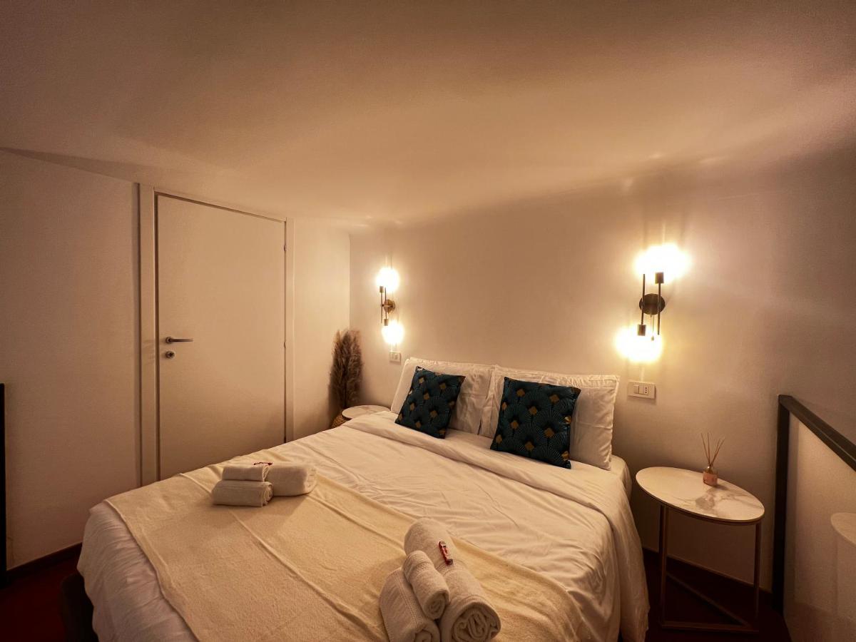 Regina Milano In Porta Romana 2 - Sky Tv, Wifi E Breakfast Box Apartment Exterior foto