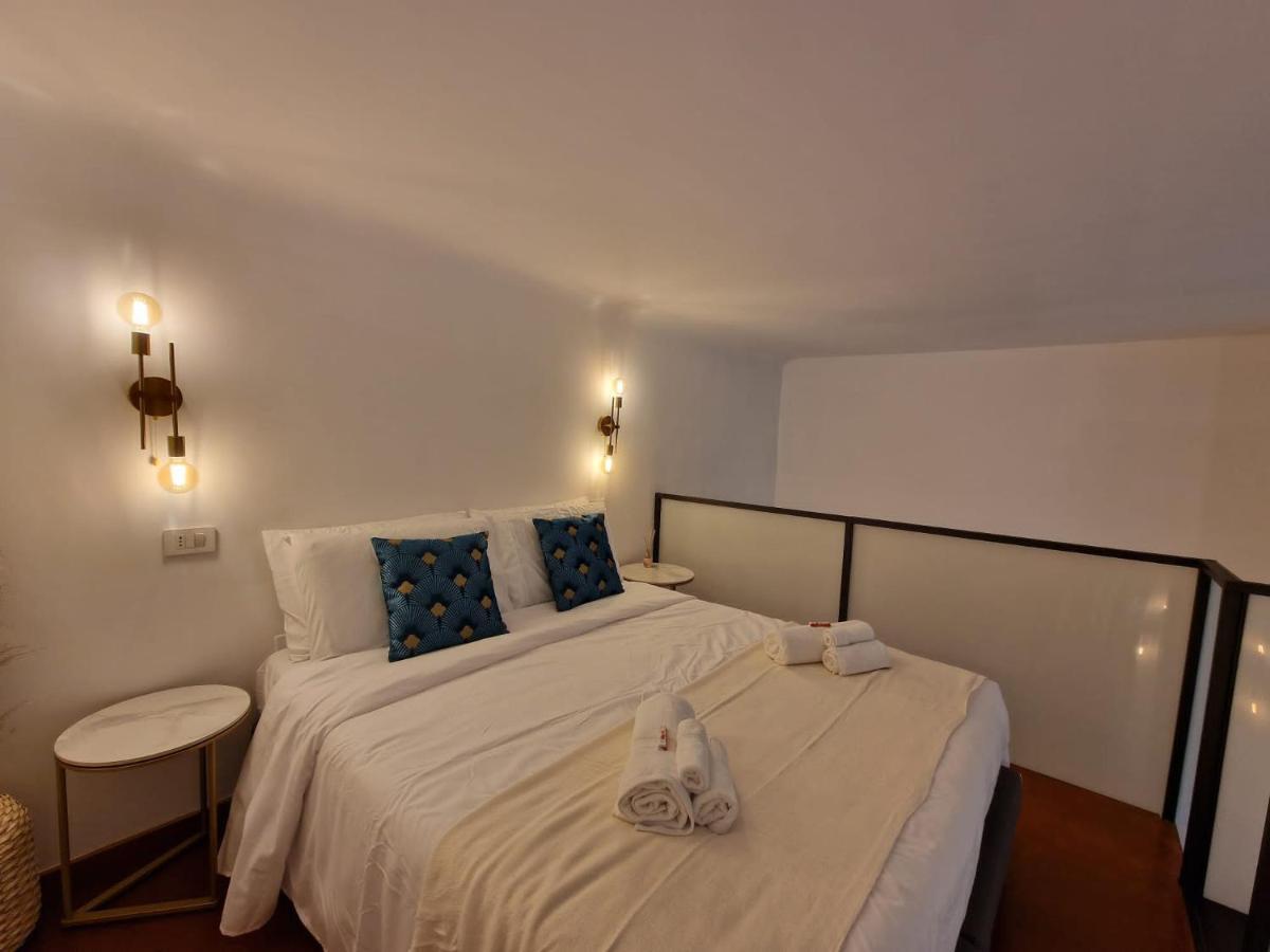 Regina Milano In Porta Romana 2 - Sky Tv, Wifi E Breakfast Box Apartment Exterior foto