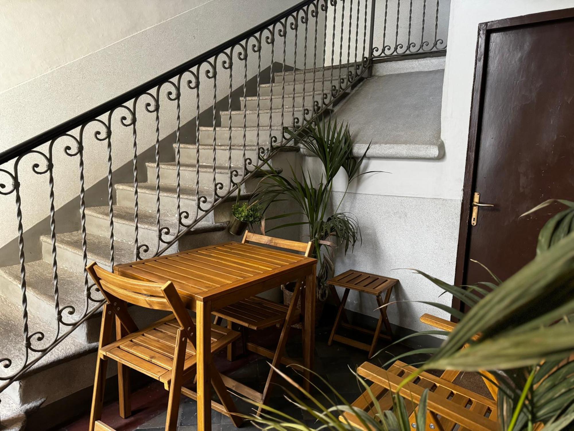 Regina Milano In Porta Romana 2 - Sky Tv, Wifi E Breakfast Box Apartment Exterior foto